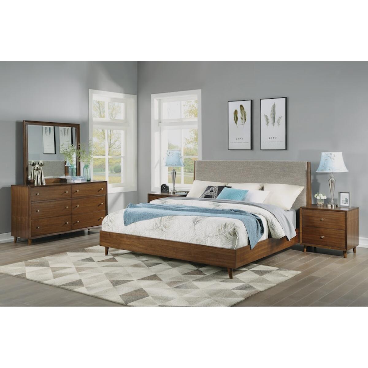 Ludwig Nightstand Nightstands Flexsteel 4