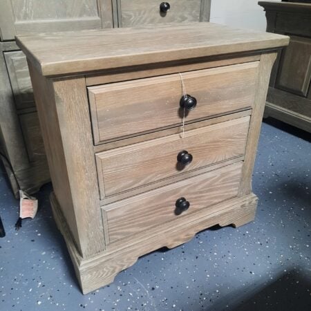 Vaughan Bassett Door Chest Chests 10